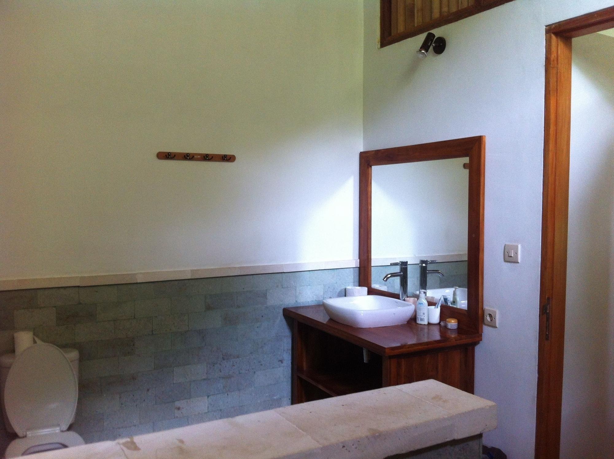 Sunia Loka Bungalows & Dive Center Pemuteran Dış mekan fotoğraf