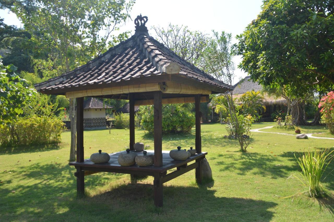 Sunia Loka Bungalows & Dive Center Pemuteran Dış mekan fotoğraf