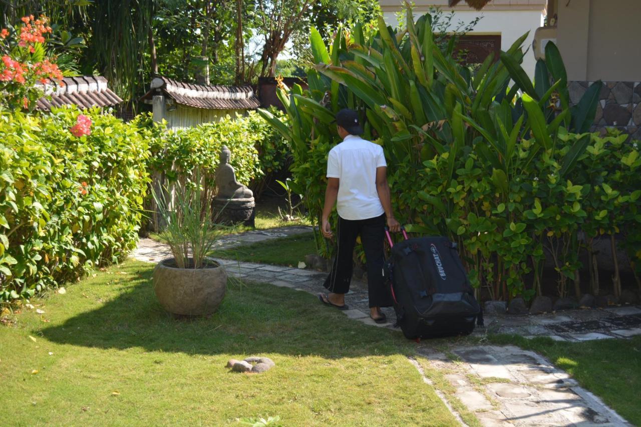 Sunia Loka Bungalows & Dive Center Pemuteran Dış mekan fotoğraf