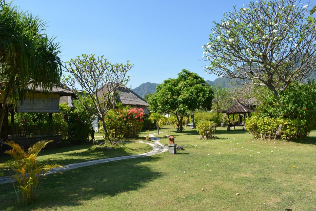 Sunia Loka Bungalows & Dive Center Pemuteran Dış mekan fotoğraf